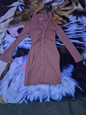 Timing Long-Sleeve Button Ruched Dress - Mauve